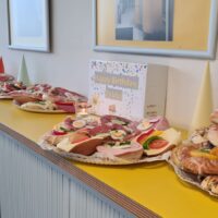 Kolleginnen, Kollegen und alle Gönner*innen